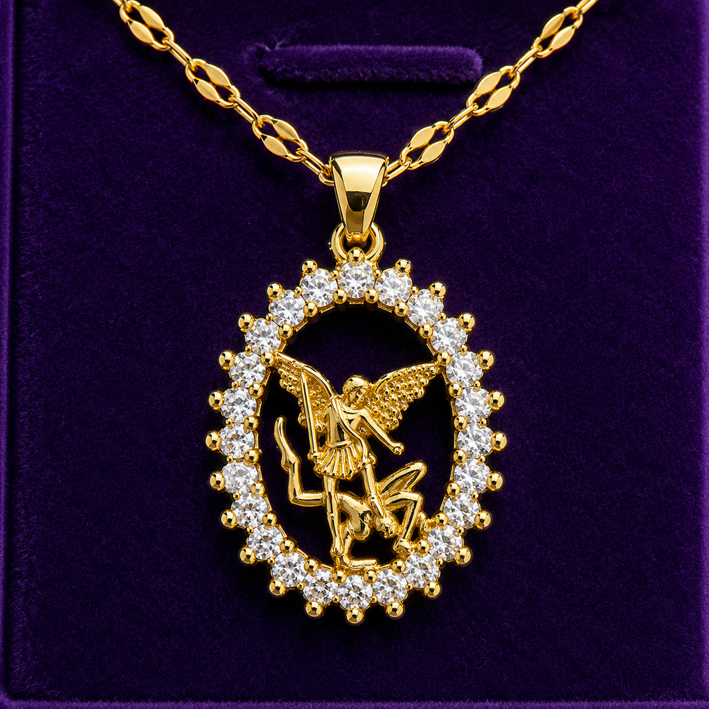 Collana Vintage con pendente Madonna