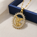 Collana Vintage con pendente Madonna