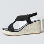 Sandali con zeppa intrecciata