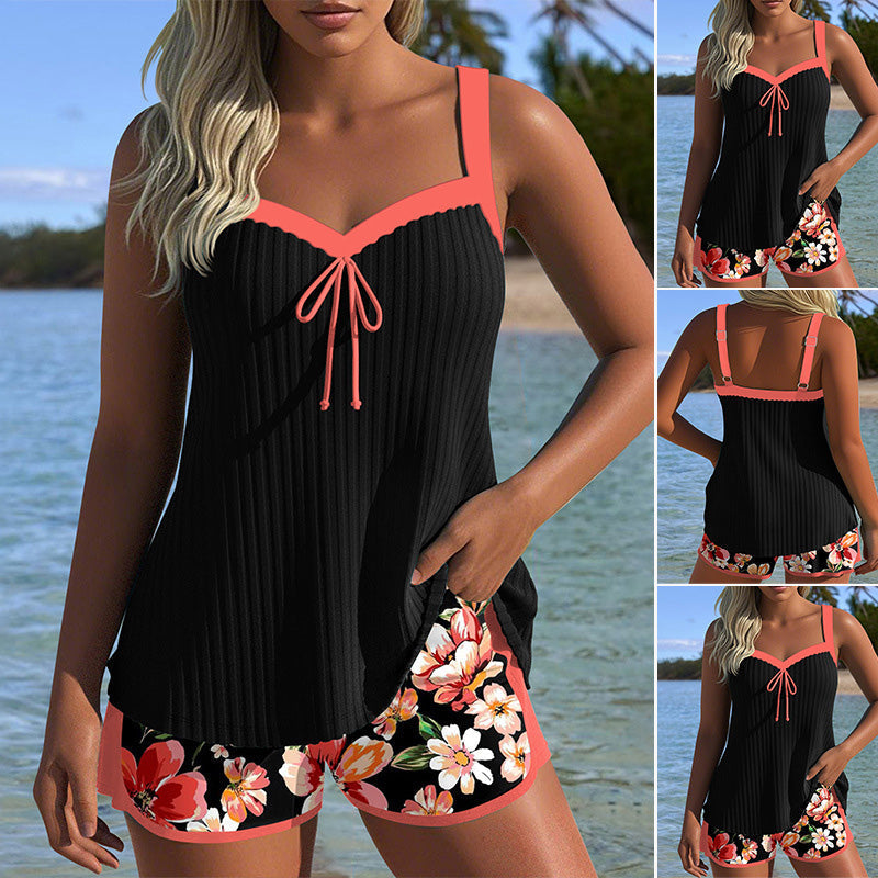 Completo vacanze stampato con top e shorts