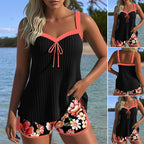 Completo vacanze stampato con top e shorts