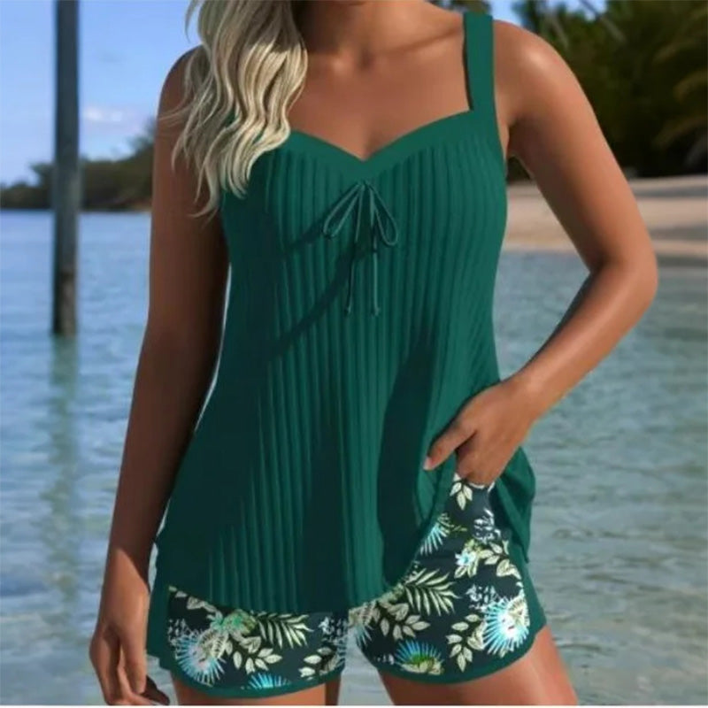 Completo vacanze stampato con top e shorts