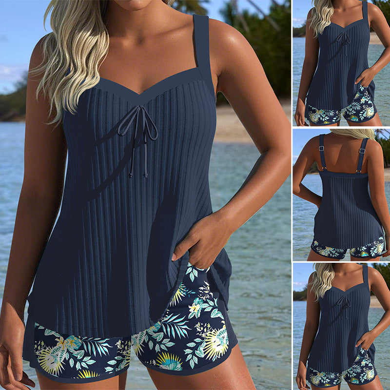 Completo vacanze stampato con top e shorts