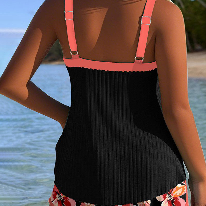 Completo vacanze stampato con top e shorts